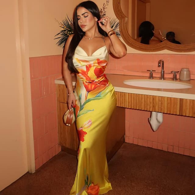 Elegant color-blocked floral print halter neck draped dress slim bodycon long skirt