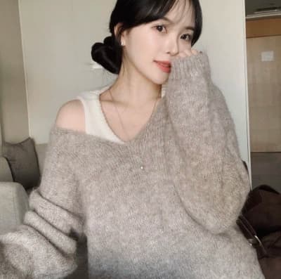 Korean chic spring design V-neck minimalist sweater + vest two-piece set