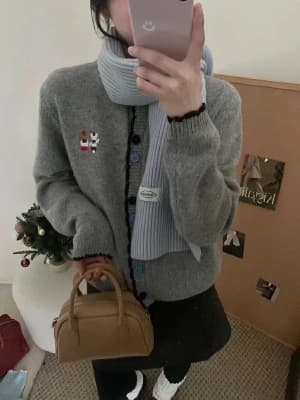 Korean style color-blocked embroidered bear sweater