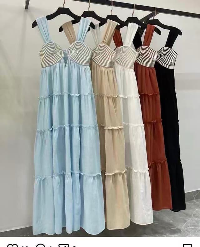 Tiered maxi dress .